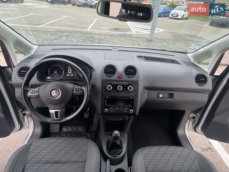 Мінівен Volkswagen Caddy 2014 в Києві фото 19 Мінівен Volkswagen Caddy 2014 в Києві