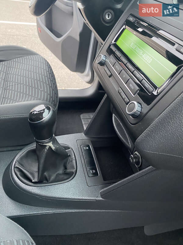 Мінівен Volkswagen Caddy 2014 в Києві фото 27 Мінівен Volkswagen Caddy 2014 в Києві