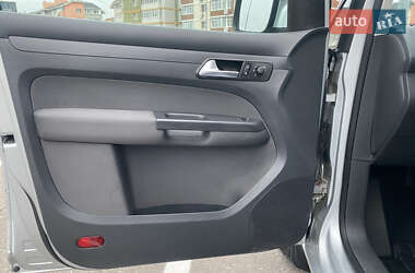 Минивэн Volkswagen Caddy 2014 в Киеве