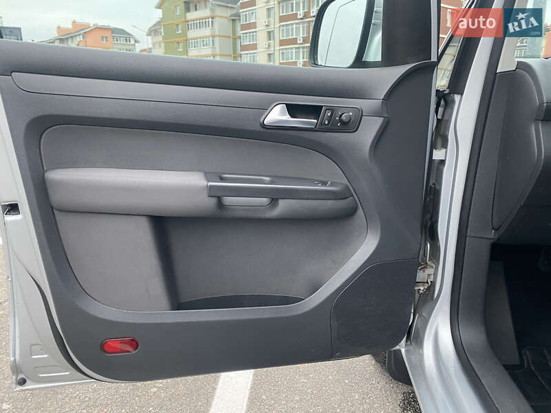 Мінівен Volkswagen Caddy 2014 в Києві фото 34 Мінівен Volkswagen Caddy 2014 в Києві