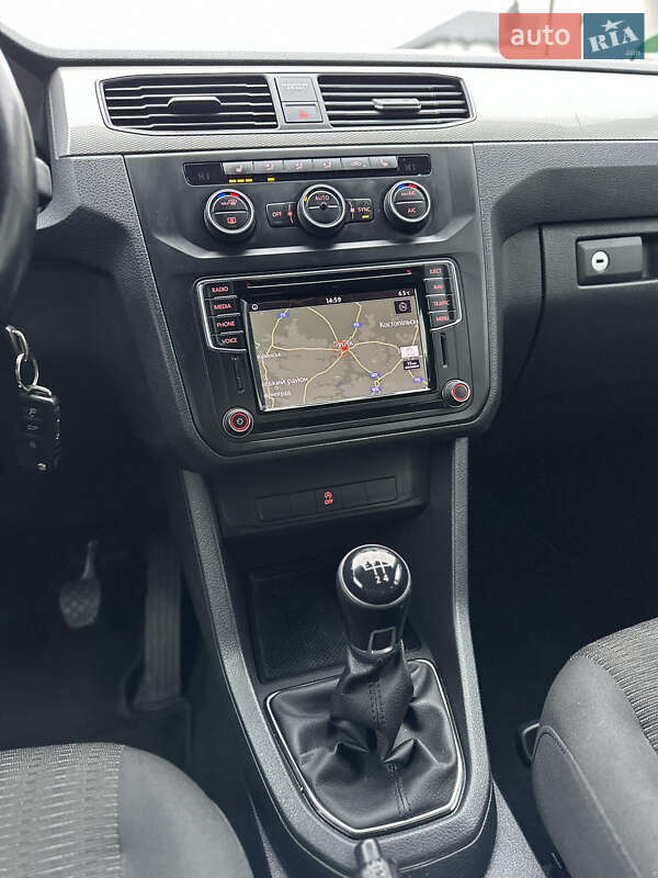 Минивэн Volkswagen Caddy 2016 в Луцке фото 44 Минивэн Volkswagen Caddy 2016 в Луцке