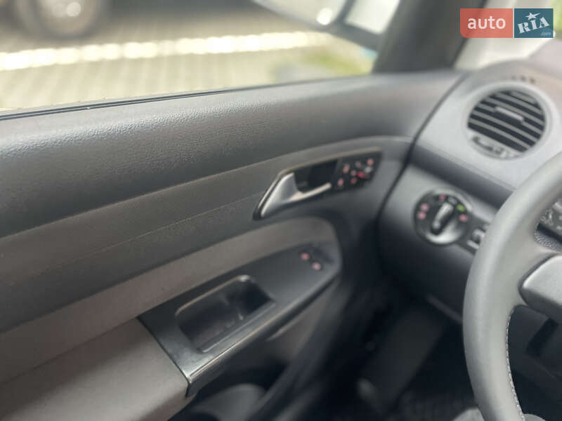 Минивэн Volkswagen Caddy 2013 в Мукачево