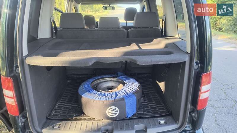 Мінівен Volkswagen Caddy 2011 в Чернігові
