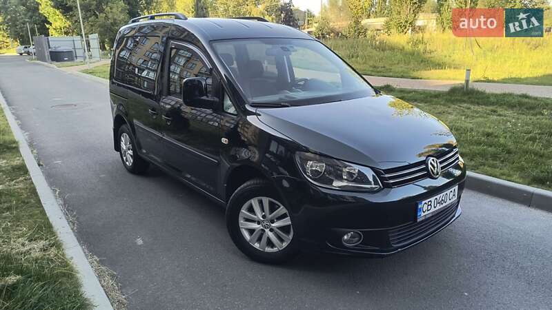 Мінівен Volkswagen Caddy 2011 в Чернігові