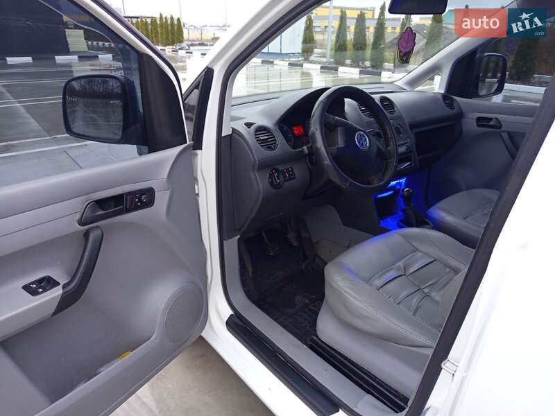 Минивэн Volkswagen Caddy 2005 в Звягеле