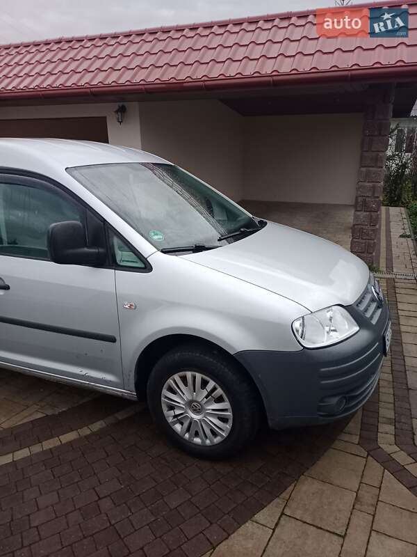 Мінівен Volkswagen Caddy 2010 в Львові фото 17 Мінівен Volkswagen Caddy 2010 в Львові