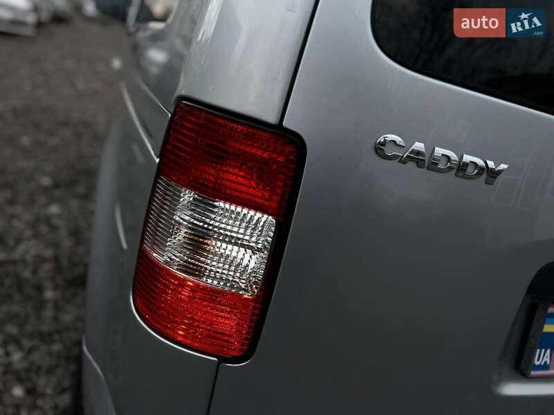 Минивэн Volkswagen Caddy 2009 в Полтаве