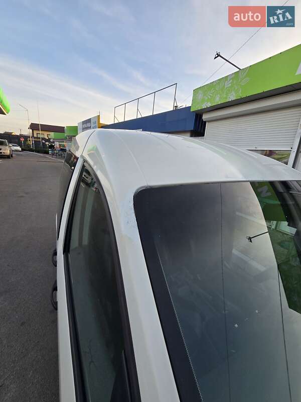 Минивэн Volkswagen Caddy 2008 в Киеве фото 4 Минивэн Volkswagen Caddy 2008 в Киеве