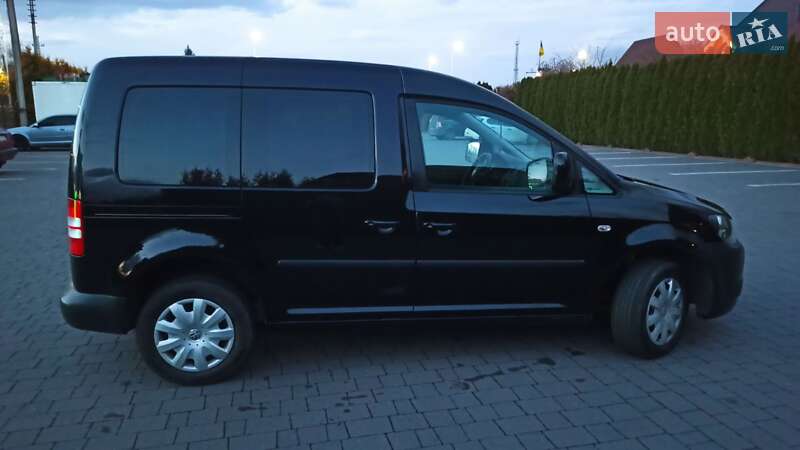 Минивэн Volkswagen Caddy 2012 в Стрые