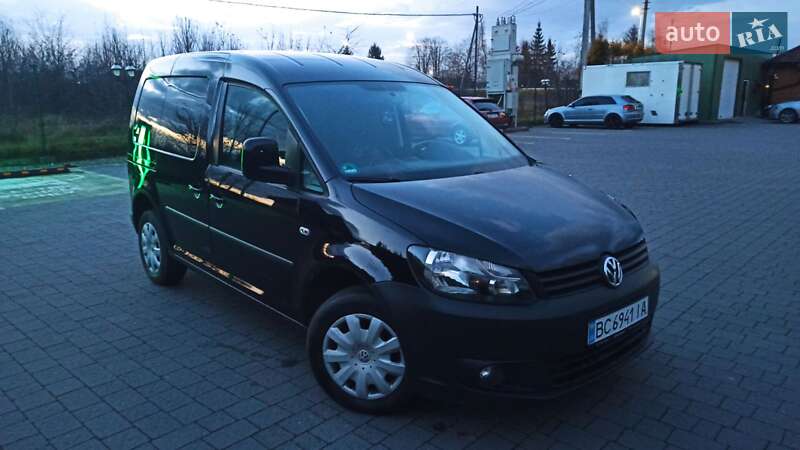 Минивэн Volkswagen Caddy 2012 в Стрые
