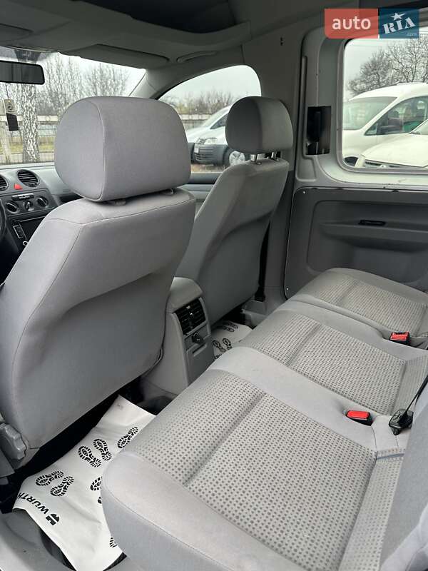 Минивэн Volkswagen Caddy 2007 в Смеле