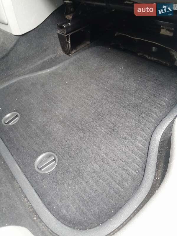 Мінівен Volkswagen Caddy 2008 в Черкасах