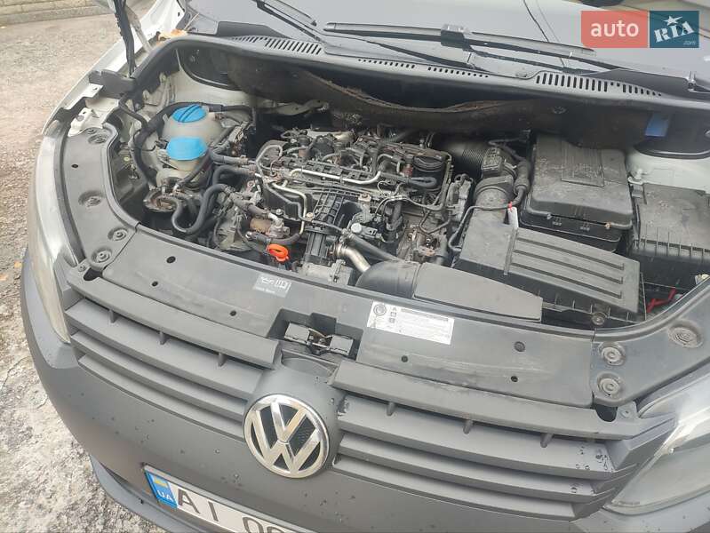 Мінівен Volkswagen Caddy 2012 в Києві