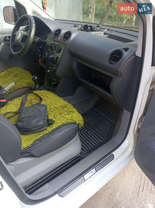 Мінівен Volkswagen Caddy 2005 в Тернополі фото 8 Мінівен Volkswagen Caddy 2005 в Тернополі