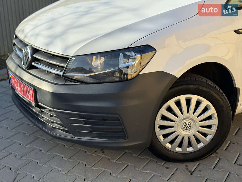 Минивэн Volkswagen Caddy 2017 в Ужгороде