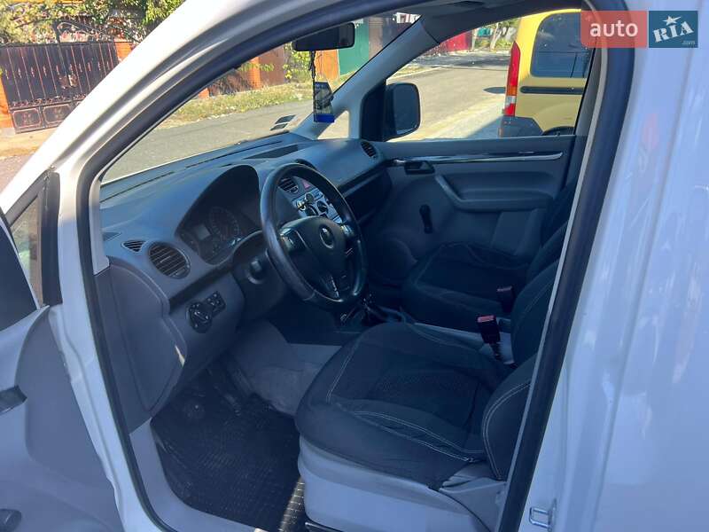 Мінівен Volkswagen Caddy 2006 в Одесі фото 12 Мінівен Volkswagen Caddy 2006 в Одесі