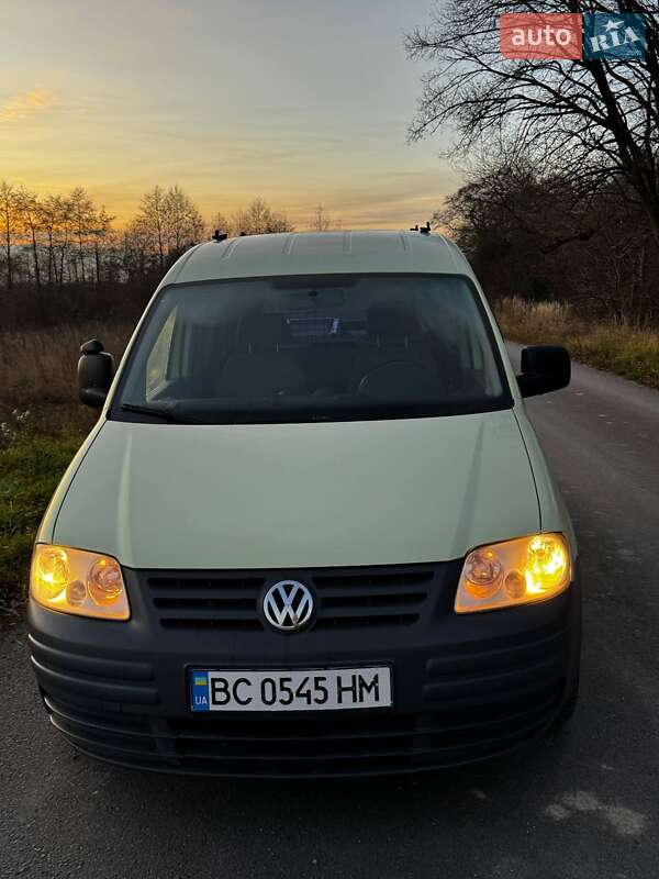 Минивэн Volkswagen Caddy 2008 в Львове