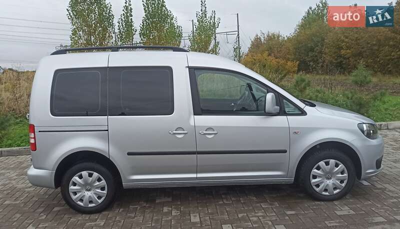 Мінівен Volkswagen Caddy 2010 в Рівному фото 6 Мінівен Volkswagen Caddy 2010 в Рівному