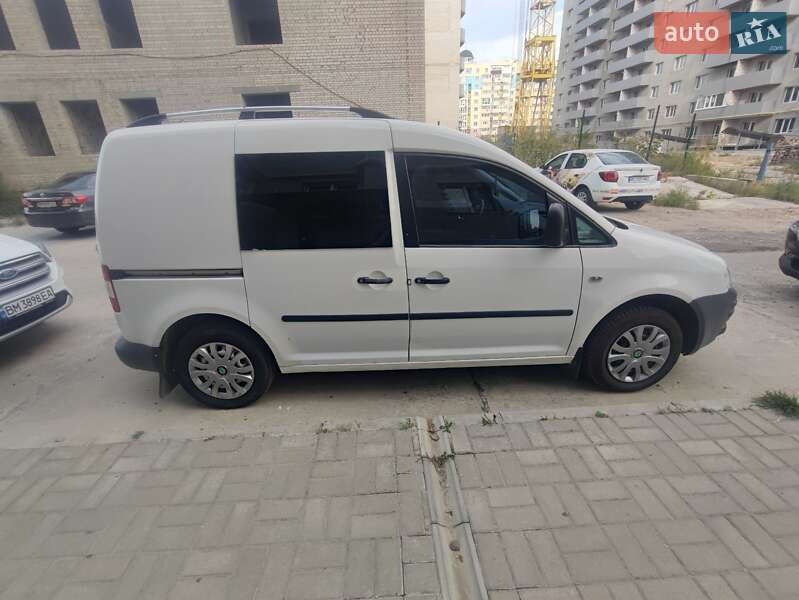 Минивэн Volkswagen Caddy 2009 в Сумах