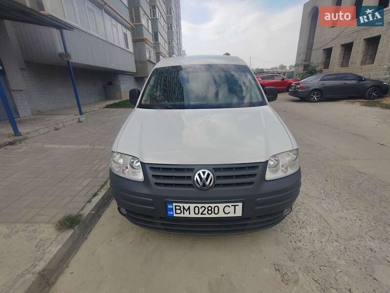 Минивэн Volkswagen Caddy 2009 в Сумах