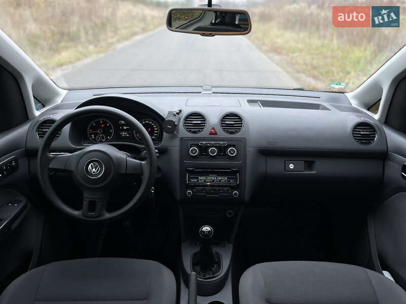 Мінівен Volkswagen Caddy 2013 в Львові