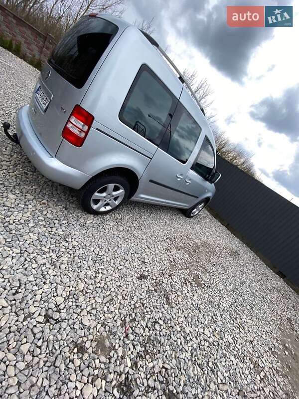 Мінівен Volkswagen Caddy 2010 в Тернополі