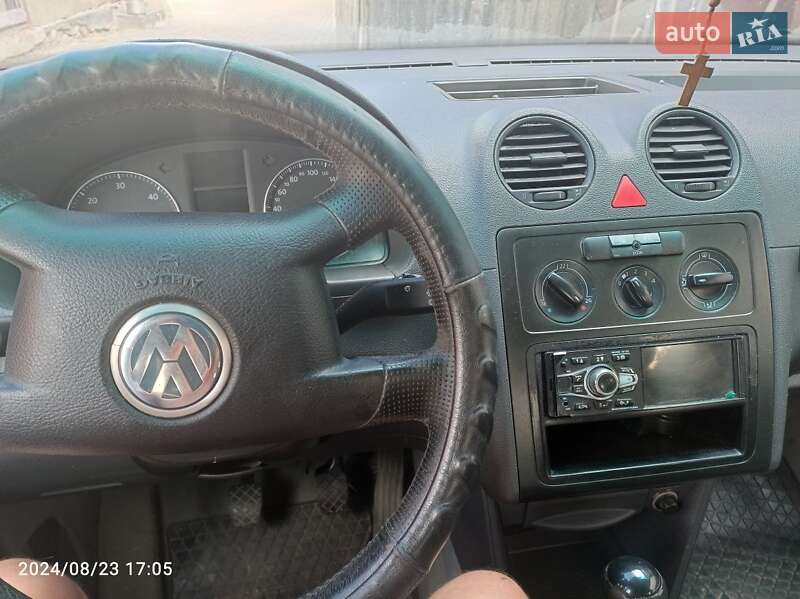 Volkswagen Caddy 2006