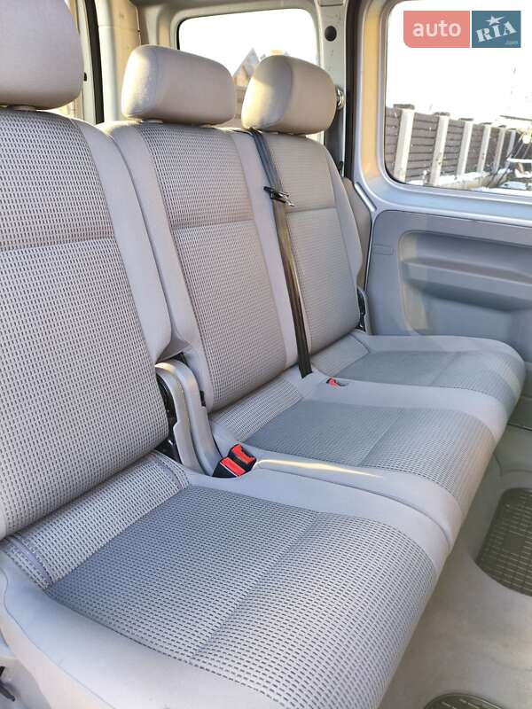 Мінівен Volkswagen Caddy 2006 в Рудки