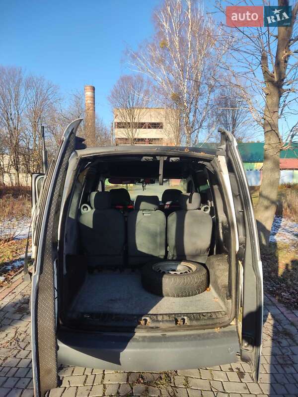 Минивэн Volkswagen Caddy 2007 в Кременце