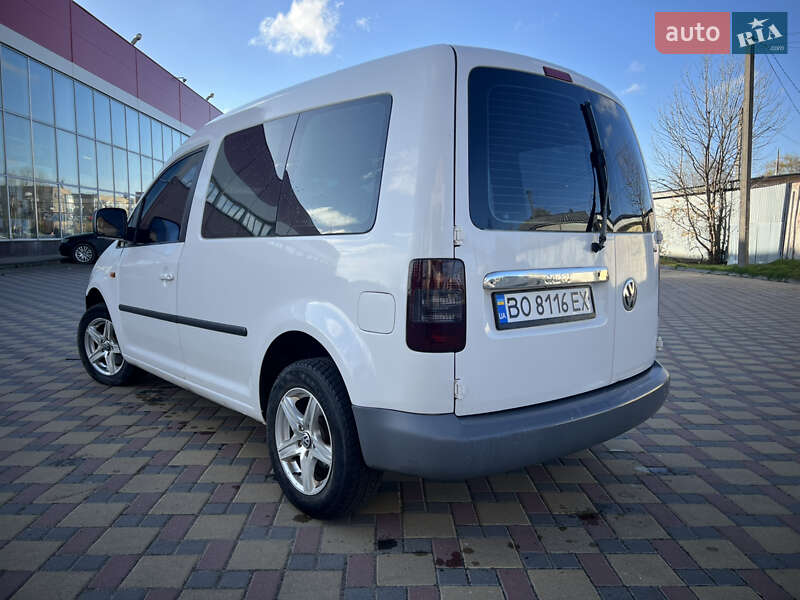Минивэн Volkswagen Caddy 2008 в Гайсине