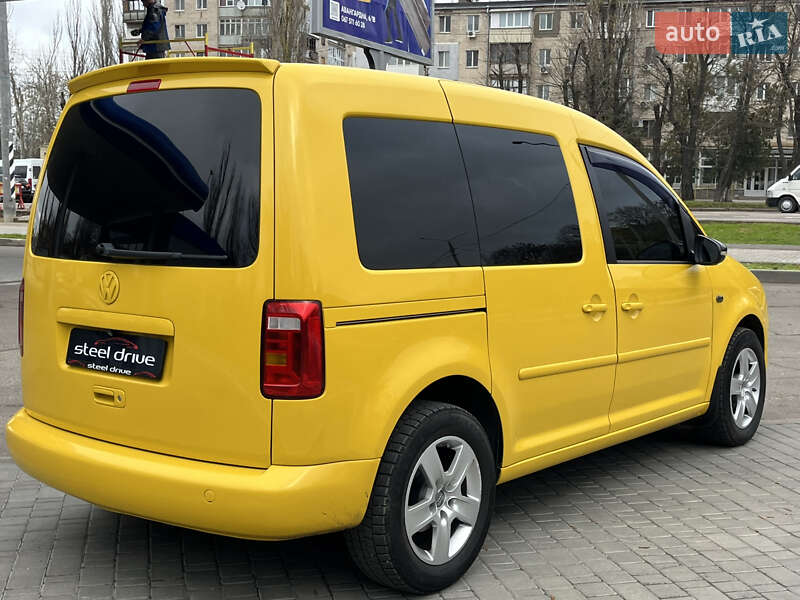 Минивэн Volkswagen Caddy 2004 в Николаеве