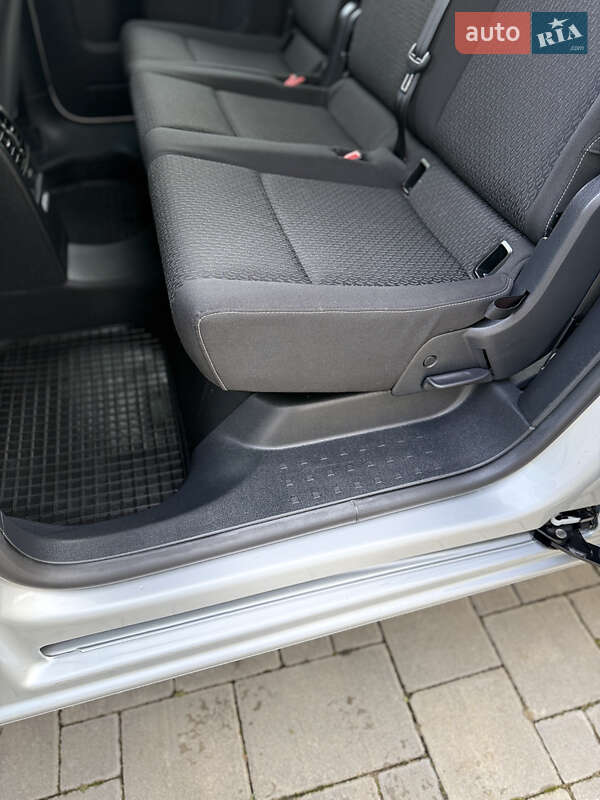 Мінівен Volkswagen Caddy 2020 в Рівному