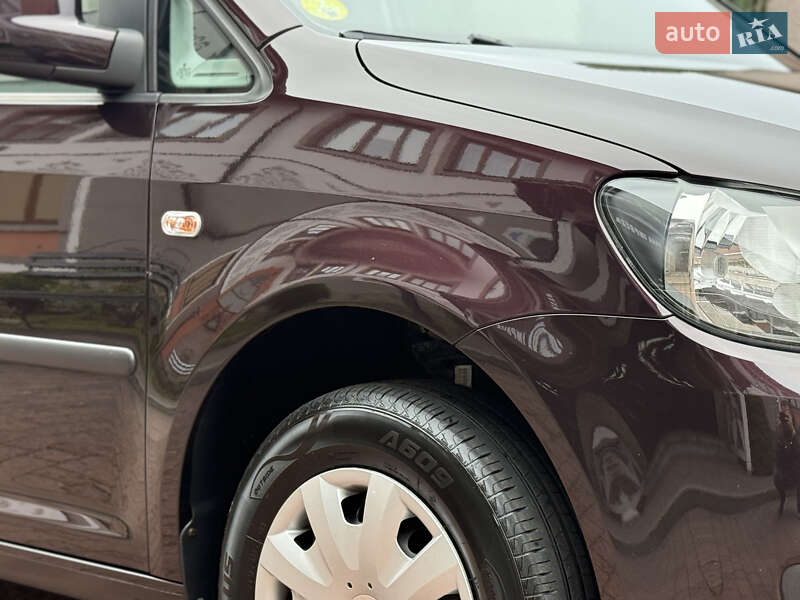 Минивэн Volkswagen Caddy 2013 в Стрые фото 22 Минивэн Volkswagen Caddy 2013 в Стрые