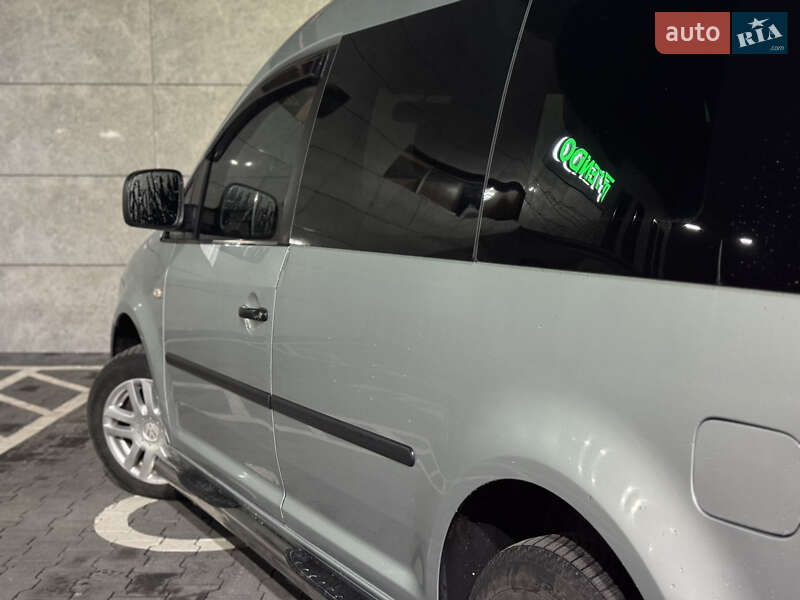 Мінівен Volkswagen Caddy 2009 в Сарнах фото 12 Мінівен Volkswagen Caddy 2009 в Сарнах