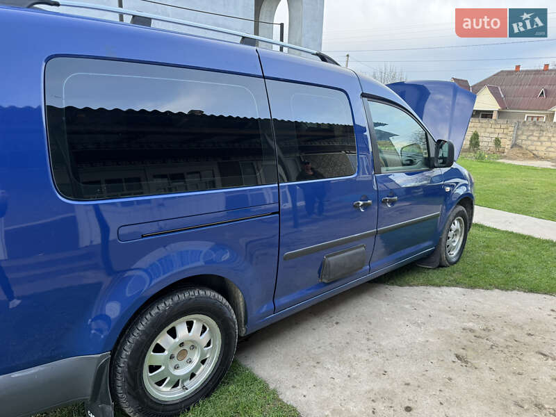 Volkswagen Caddy 2009