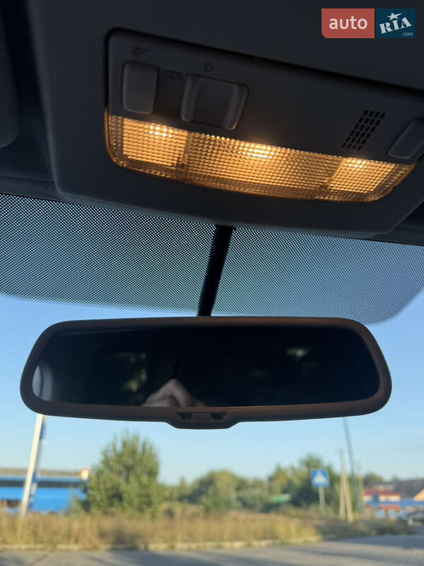 Мінівен Volkswagen Caddy 2014 в Львові