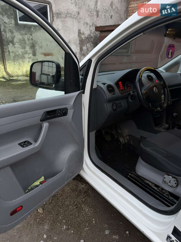 Грузовой фургон Volkswagen Caddy 2007 в Черновцах фото 14 Грузовой фургон Volkswagen Caddy 2007 в Черновцах