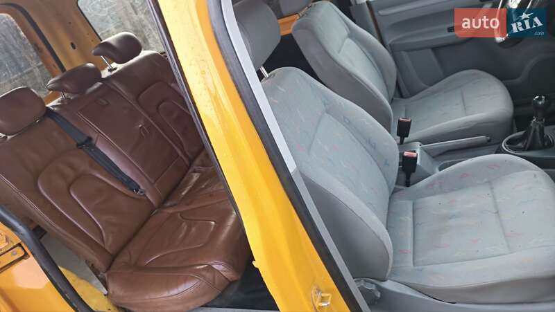 Мінівен Volkswagen Caddy 2006 в Сарнах фото 43 Мінівен Volkswagen Caddy 2006 в Сарнах