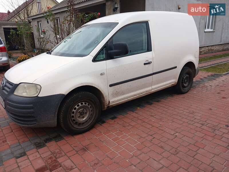 Грузовой фургон Volkswagen Caddy 2006 в Березному