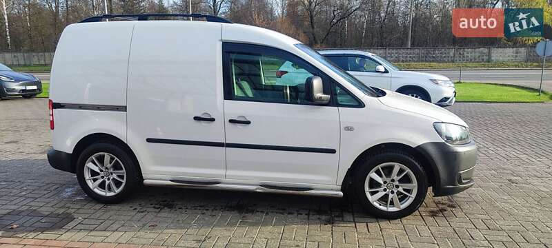 Грузовой фургон Volkswagen Caddy 2012 в Киеве фото 6 Грузовой фургон Volkswagen Caddy 2012 в Киеве