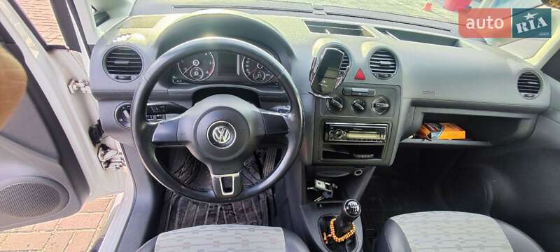 Грузовой фургон Volkswagen Caddy 2012 в Киеве фото 22 Грузовой фургон Volkswagen Caddy 2012 в Киеве