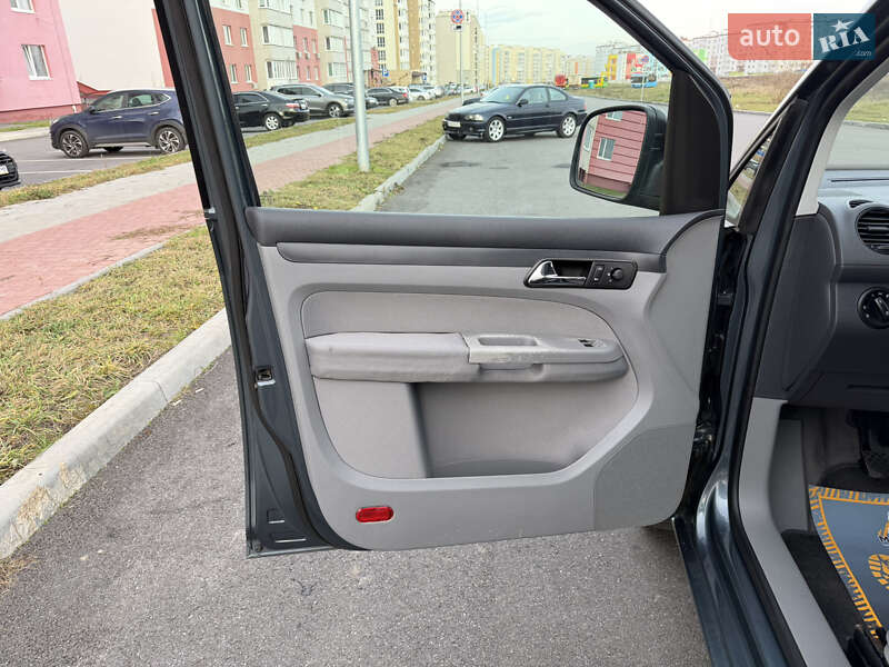 Минивэн Volkswagen Caddy 2006 в Виннице