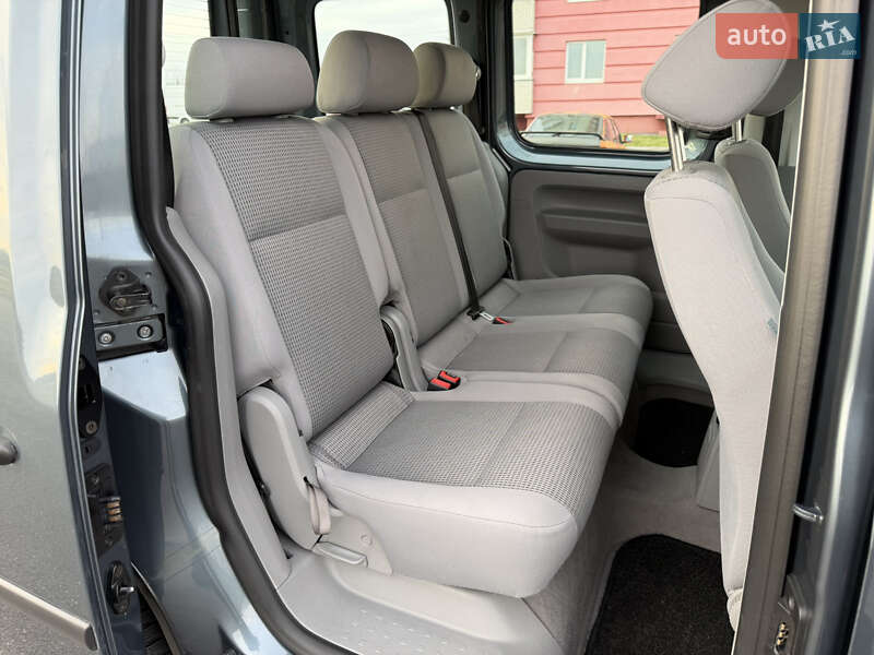 Минивэн Volkswagen Caddy 2006 в Виннице