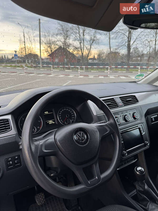 Минивэн Volkswagen Caddy 2016 в Коломые