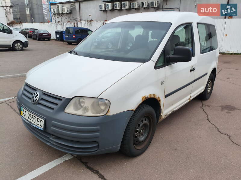 Минивэн Volkswagen Caddy 2007 в Киеве