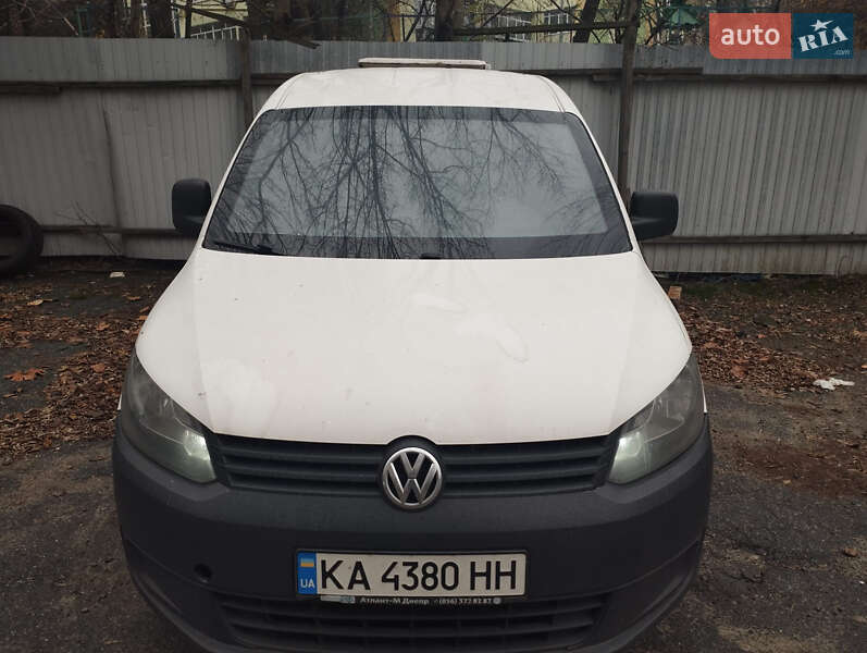 Бронированный автомобиль Volkswagen Caddy 2011 в Киеве