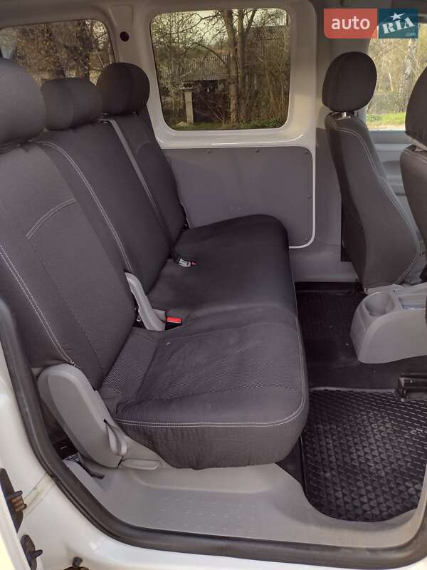 Мінівен Volkswagen Caddy 2009 в Житомирі фото 2 Мінівен Volkswagen Caddy 2009 в Житомирі