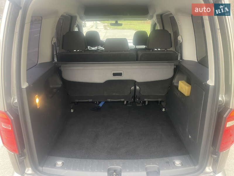 Мінівен Volkswagen Caddy 2019 в Києві