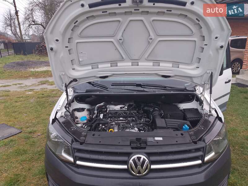 Вантажний фургон Volkswagen Caddy 2017 в Луцьку