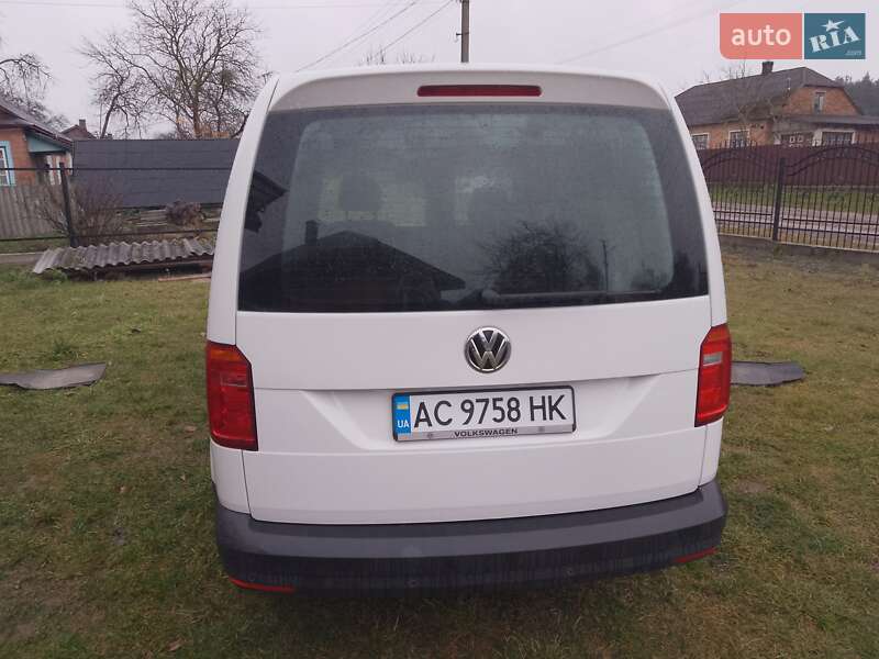 Вантажний фургон Volkswagen Caddy 2017 в Луцьку
